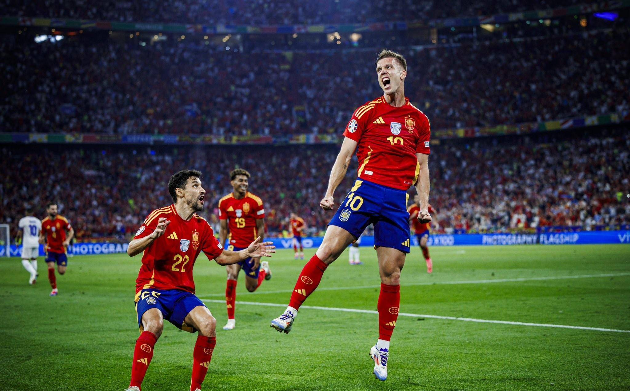 贝博体育官网-Scout新星大比分获胜表现突出,西班牙队前途光明!全场沸腾不已-贝博体育官网